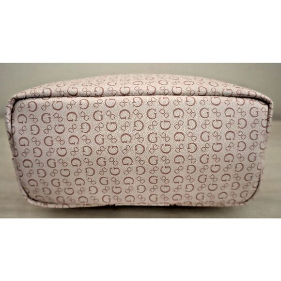 Guess RCS9478081 Rose Multi Monogram Suma Travel Insulated Cutout Lunch Tote - Picture 3 of 7